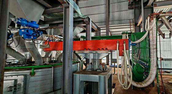 電気炉スラグ/フライアッシュのDC電気アーク炉の包括的利用