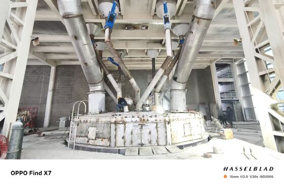 中低炭素フェロマンガン炉---大型設備